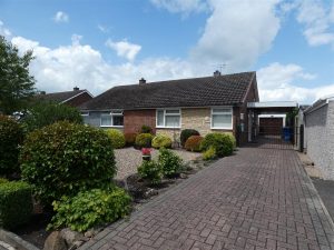 Hurst Drive, Stretton, Burton-On-Trent