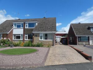 Hurst Drive, Stretton, Burton-On-Trent